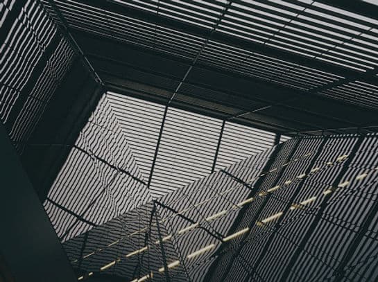 Суд вправе снизить чрезмерные расходы на досудебный отчет об оценке